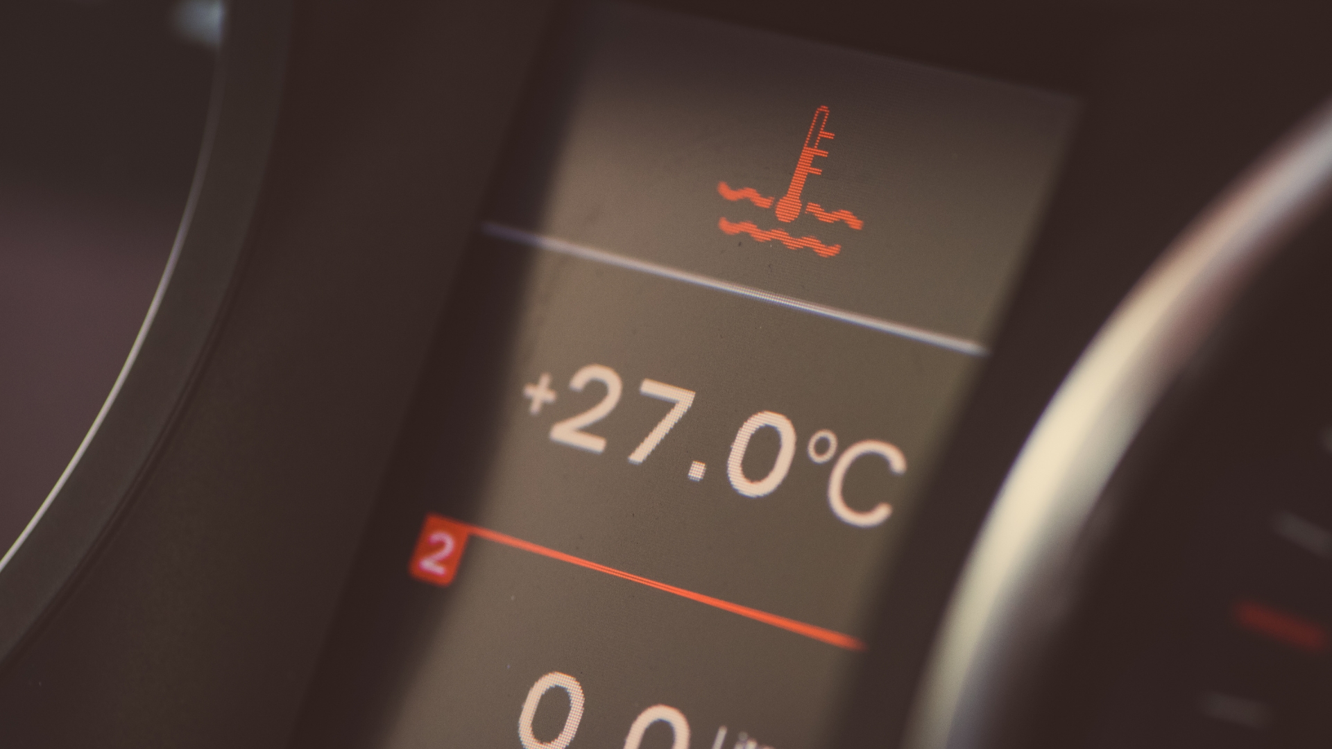 electric hybrid plug