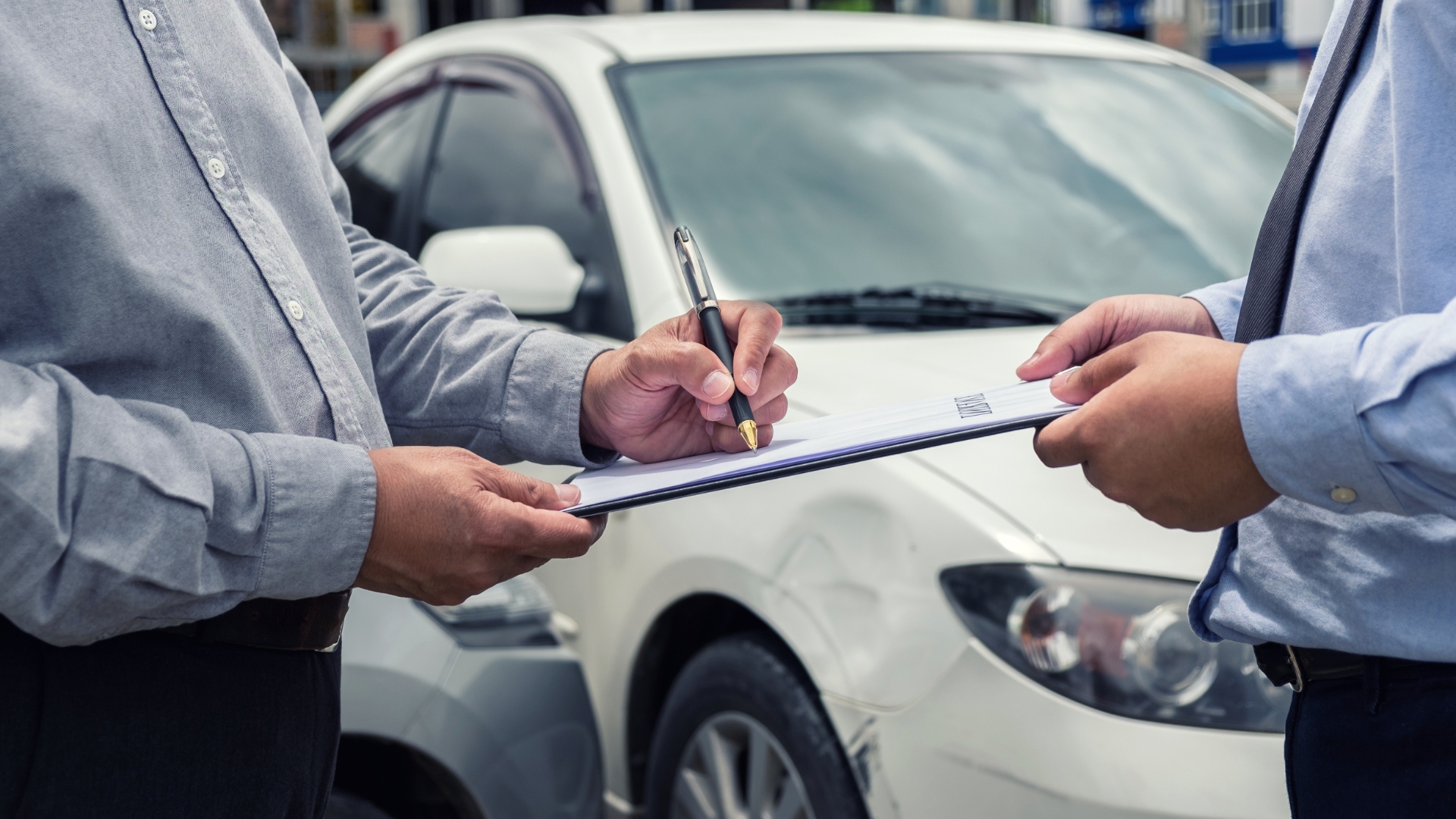 How to Charge an Electric Car